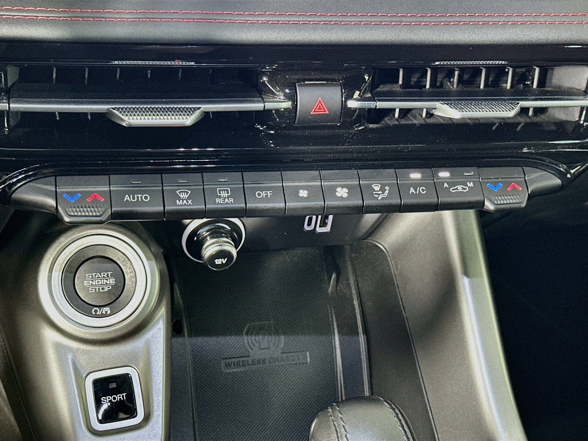 Used 2024 Dodge Hornet R/T Plus w/ R/T Blacktop Package AWD/4WD image 24