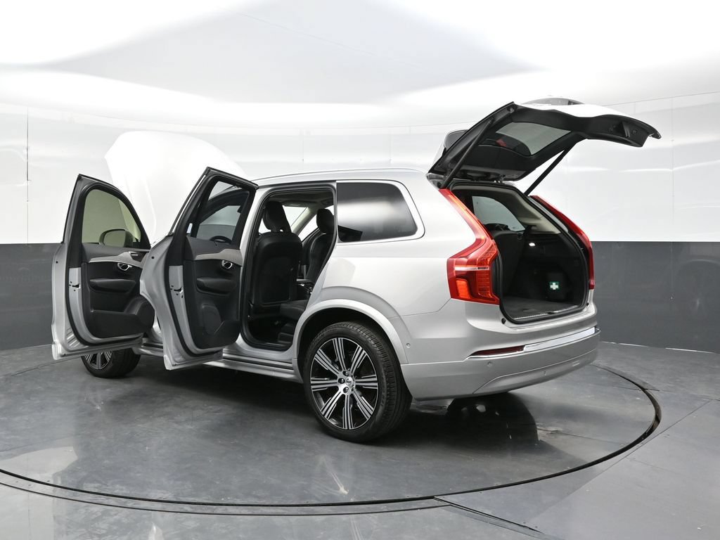 Used 2025 Volvo XC90 T8 Ultra w/ Protection Package Premier AWD/4WD image 46