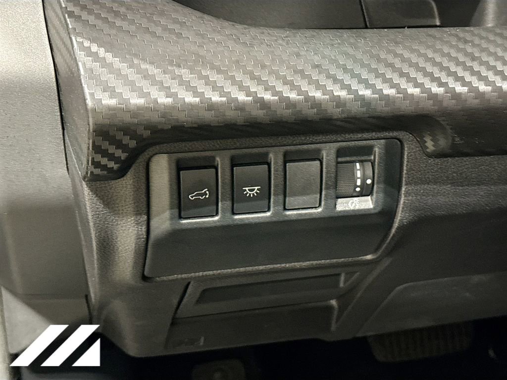 Used 2025 Subaru Ascent Premium image 10