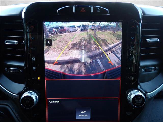 Used 2024 RAM 2500 Big Horn w/ Night Edition AWD/4WD image 16