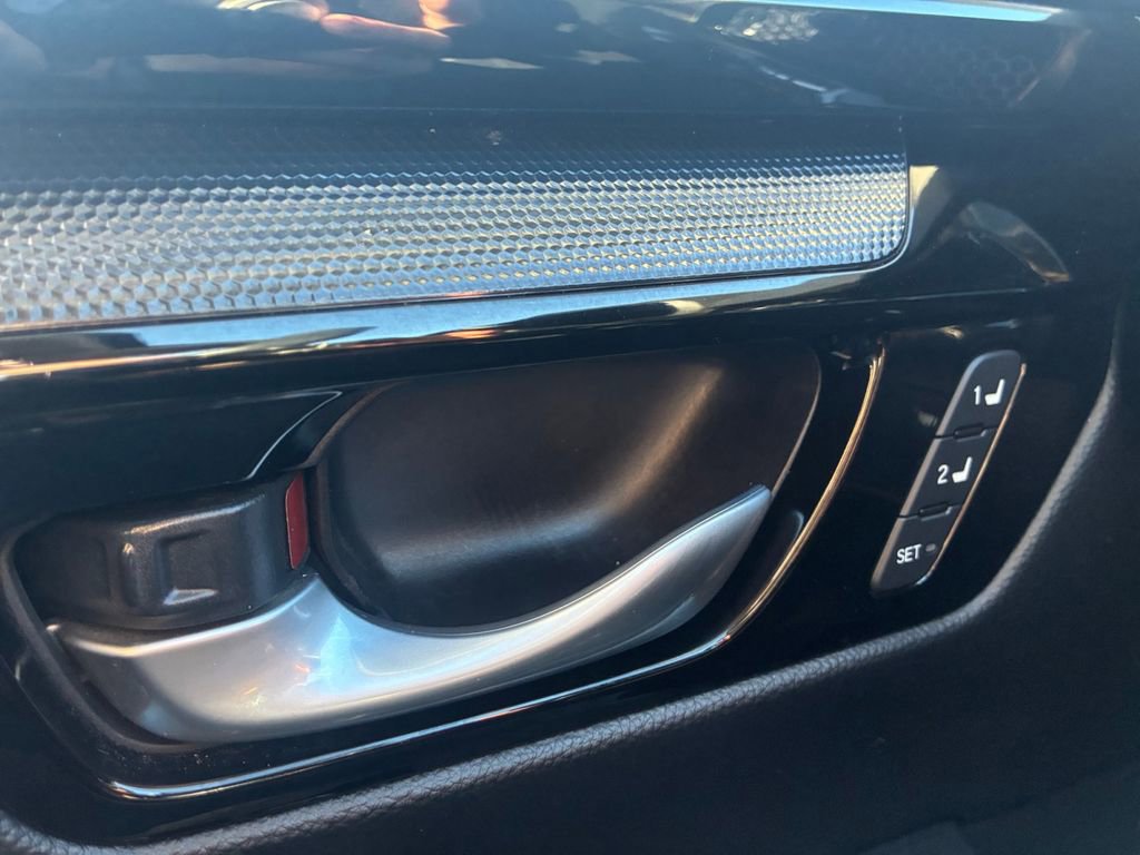 Used 2023 Honda CR-V EX-L image 25