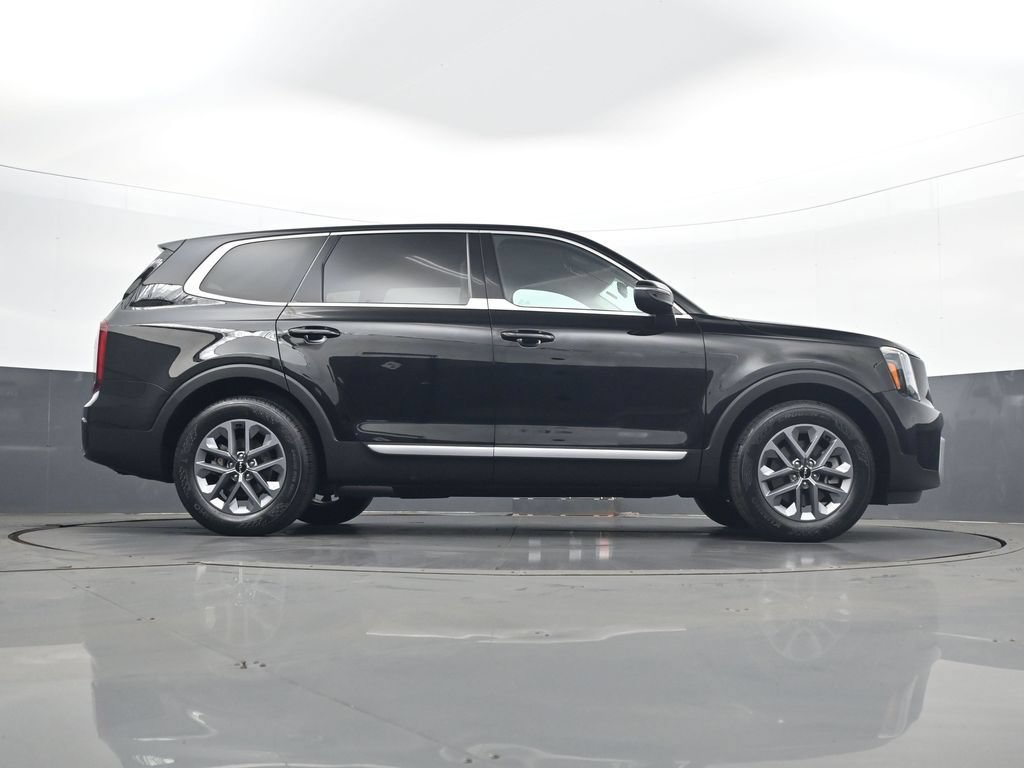 Used 2024 Kia Telluride LX AWD/4WD image 25
