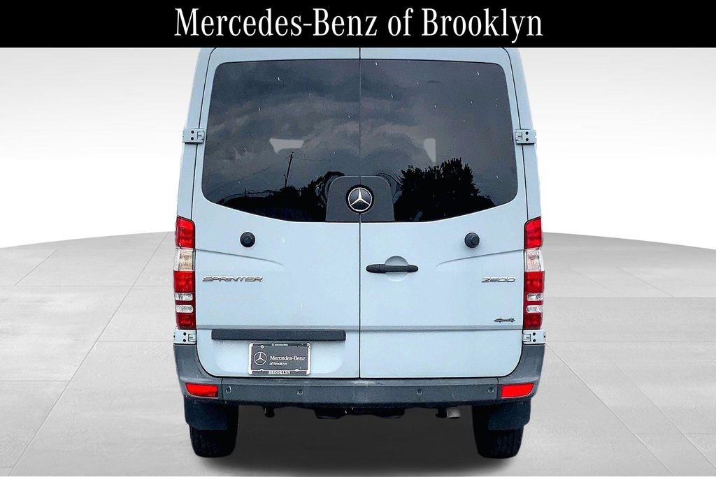 Used 2016 Mercedes-Benz Sprinter 2500 image 5