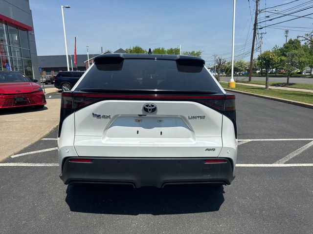 Used 2023 Toyota bZ4X AWD w/ Weather Package video 4