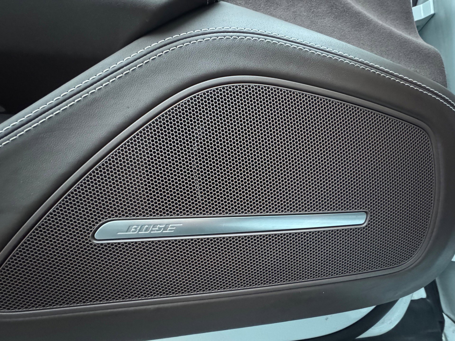 Used 2017 Audi A8 L 4.0T image 39