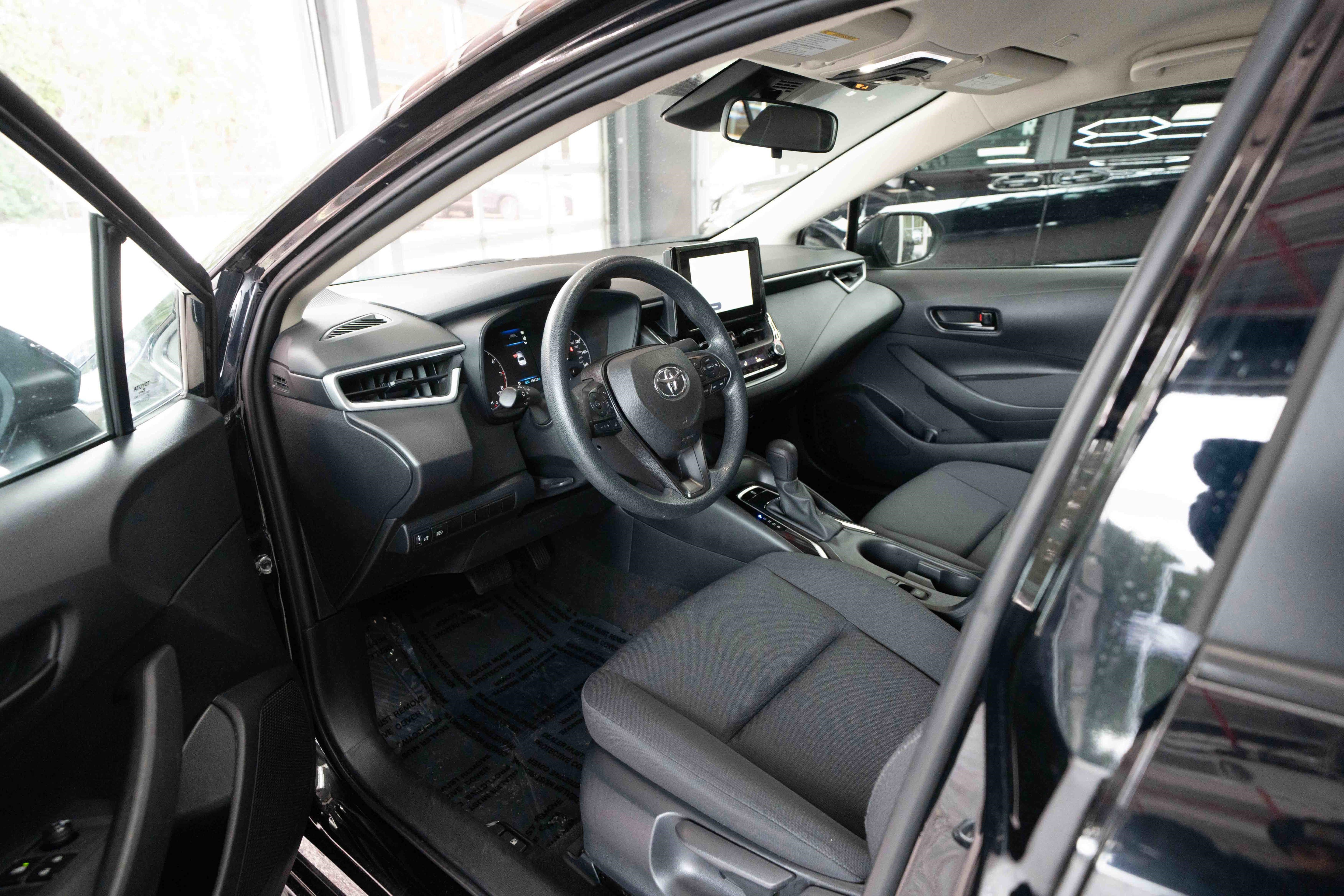 Certified 2024 Toyota Corolla LE image 9