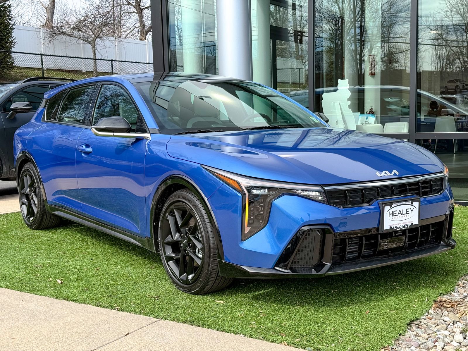 New 2026 Kia K4 GT-Line Turbo FWD image 1