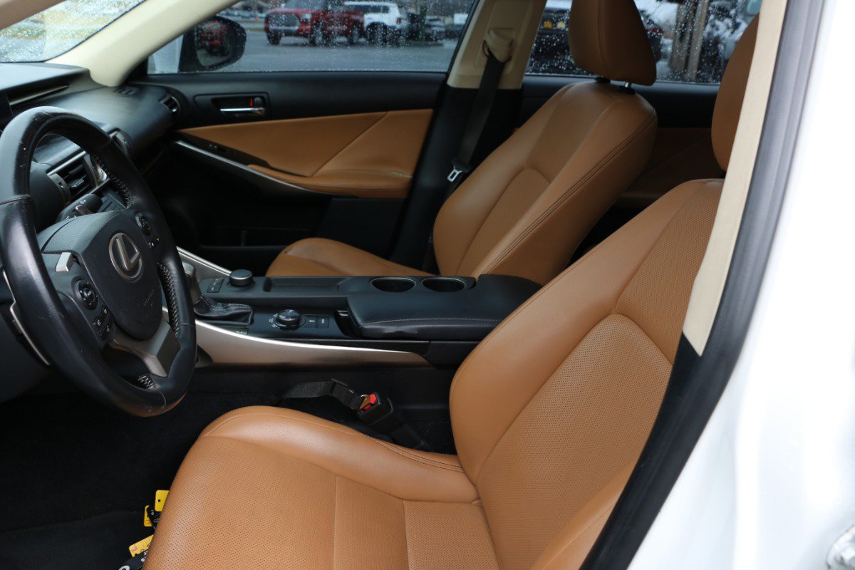 Used 2014 Lexus IS 250 image 26