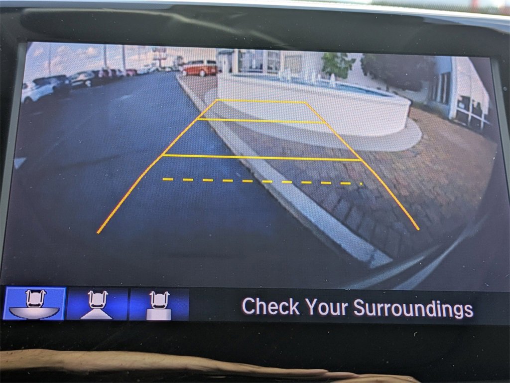 Used 2017 Honda Pilot Touring image 25