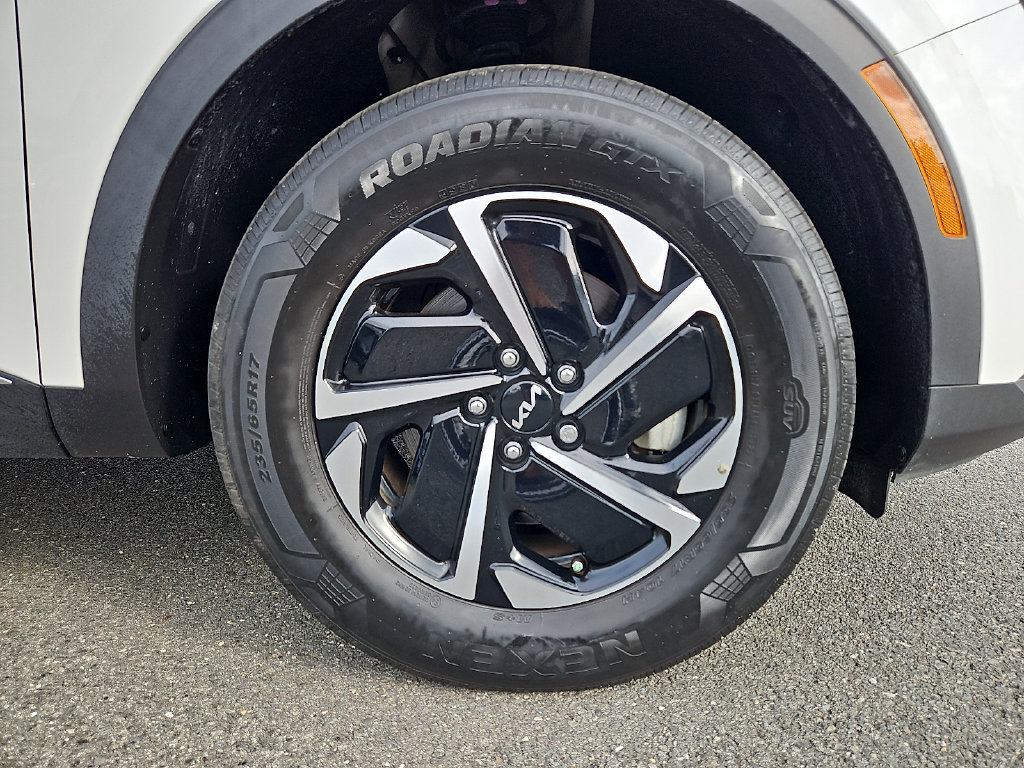 Certified 2023 Kia Sportage LX AWD/4WD image 9