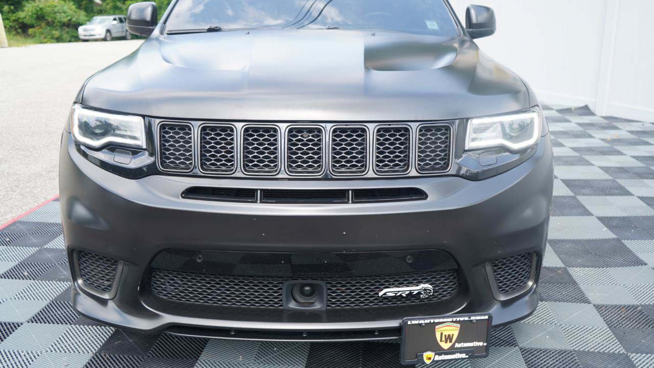 Used 2018 Jeep Grand Cherokee Trackhawk AWD/4WD image 14