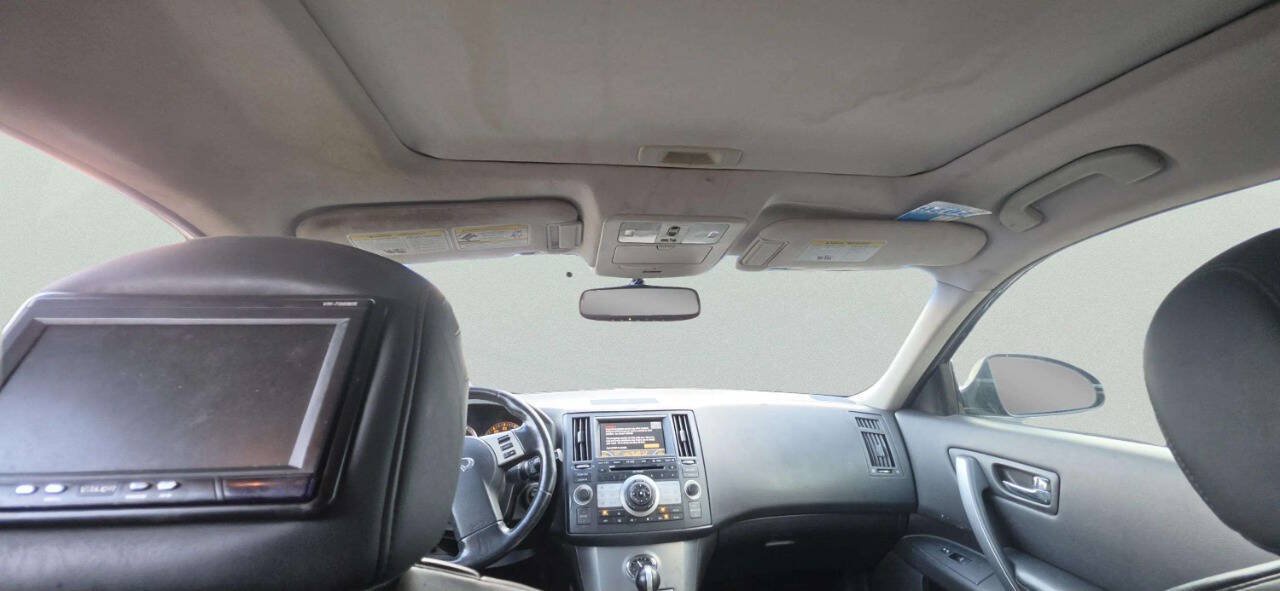 Used 2008 INFINITI FX35 AWD w/ Technology Pkg image 9