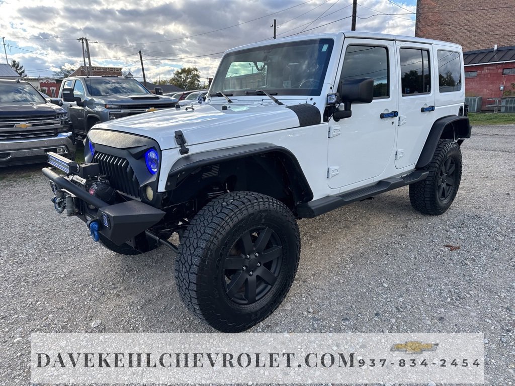 Used 2015 Jeep Wrangler Unlimited Sahara w/ Connectivity Group