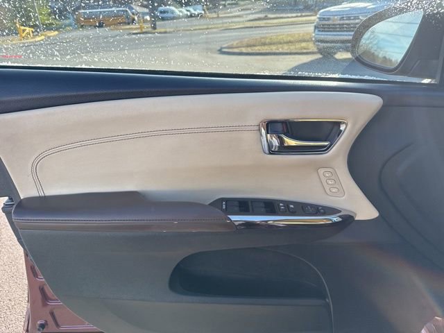 Used 2013 Toyota Avalon Limited image 15
