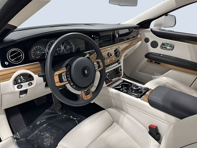 Used 2023 Rolls-Royce Ghost image 14