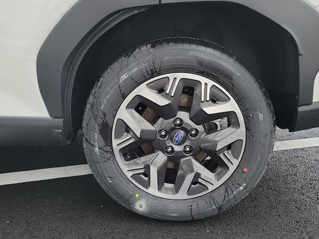 New 2026 Subaru Forester Premium AWD/4WD image 32