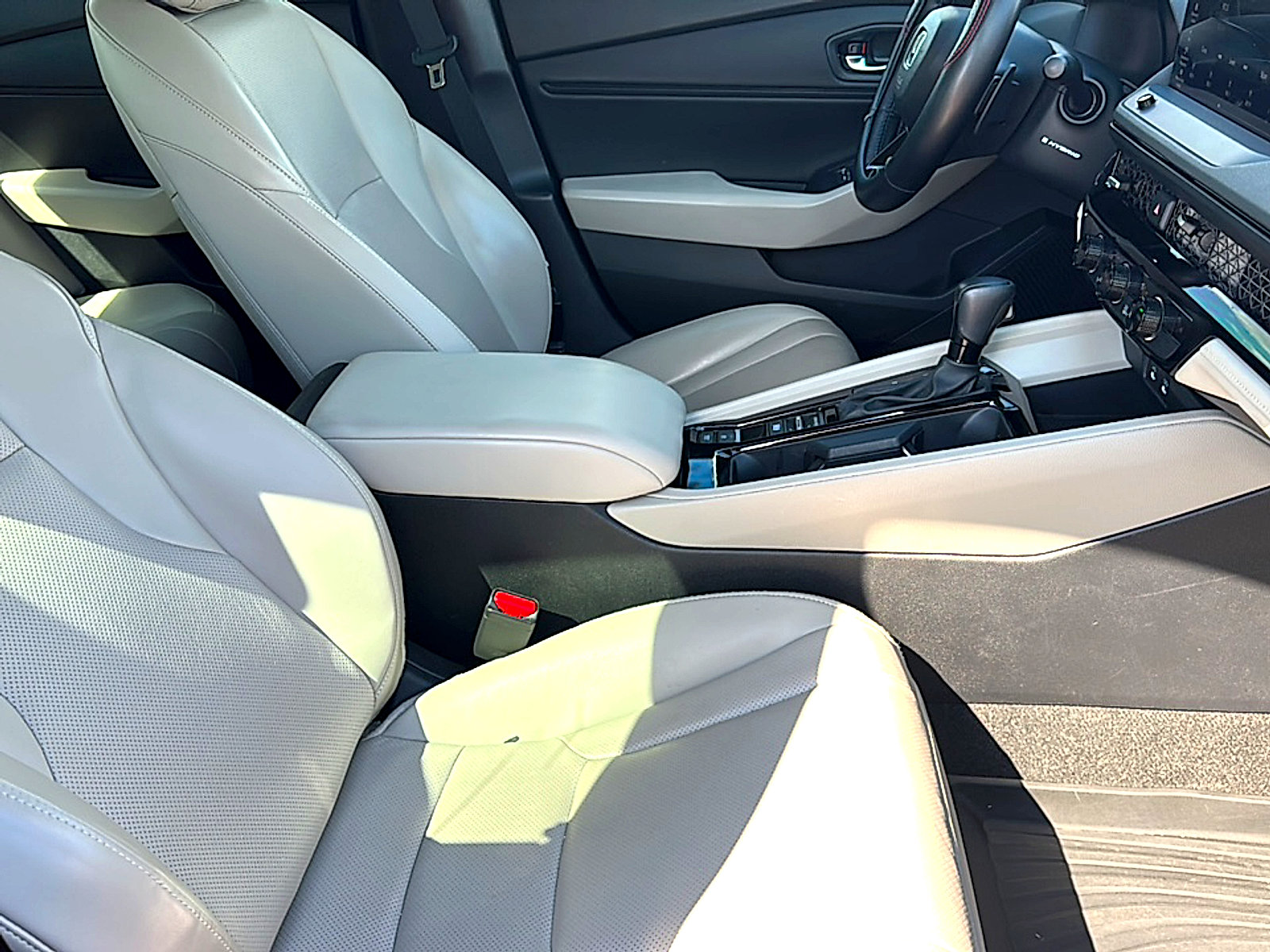 Used 2023 Honda Accord EX-L image 23