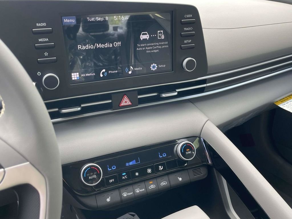 New 2026 Hyundai Elantra SEL Sport Premium FWD image 16