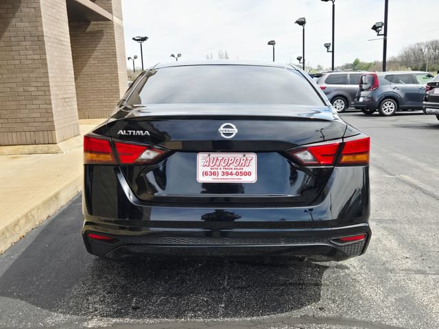 Used 2022 Nissan Altima 2.5 S FWD image 7