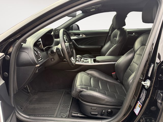 Used 2022 Kia Stinger GT2 AWD/4WD image 11