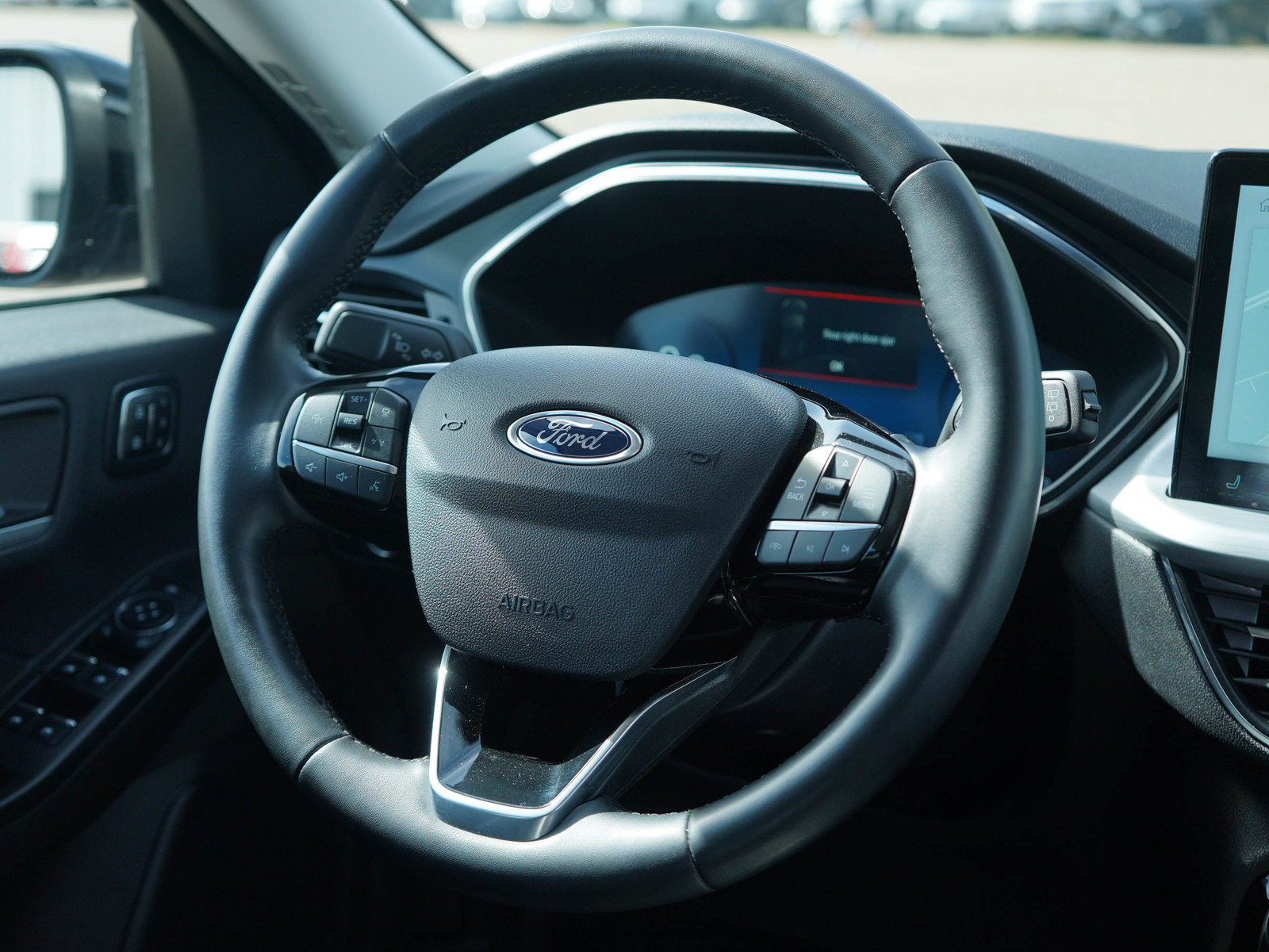 Used 2024 Ford Escape Platinum AWD/4WD image 14