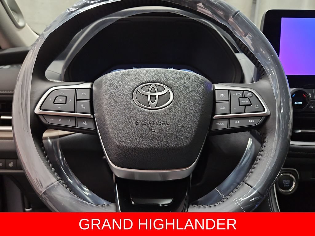 New 2026 Toyota Grand Highlander AWD image 16