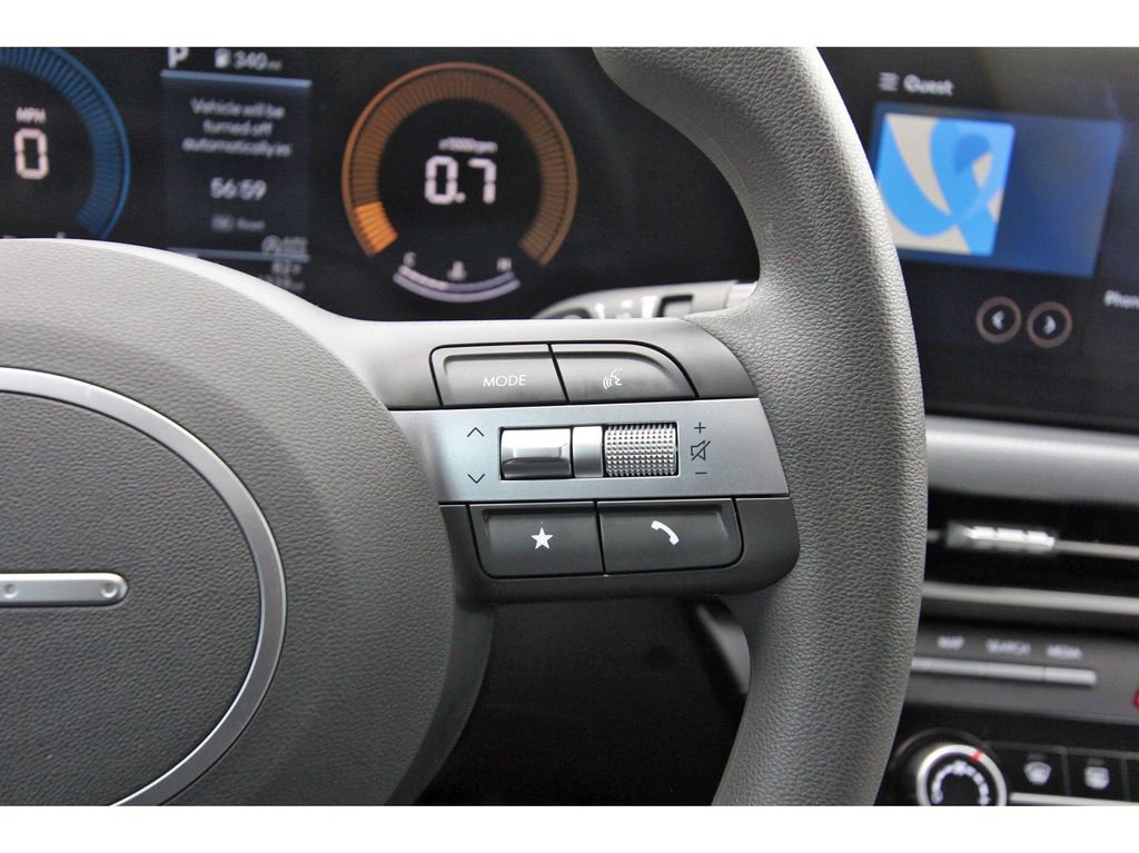 Certified 2025 Hyundai Sonata SE FWD image 19