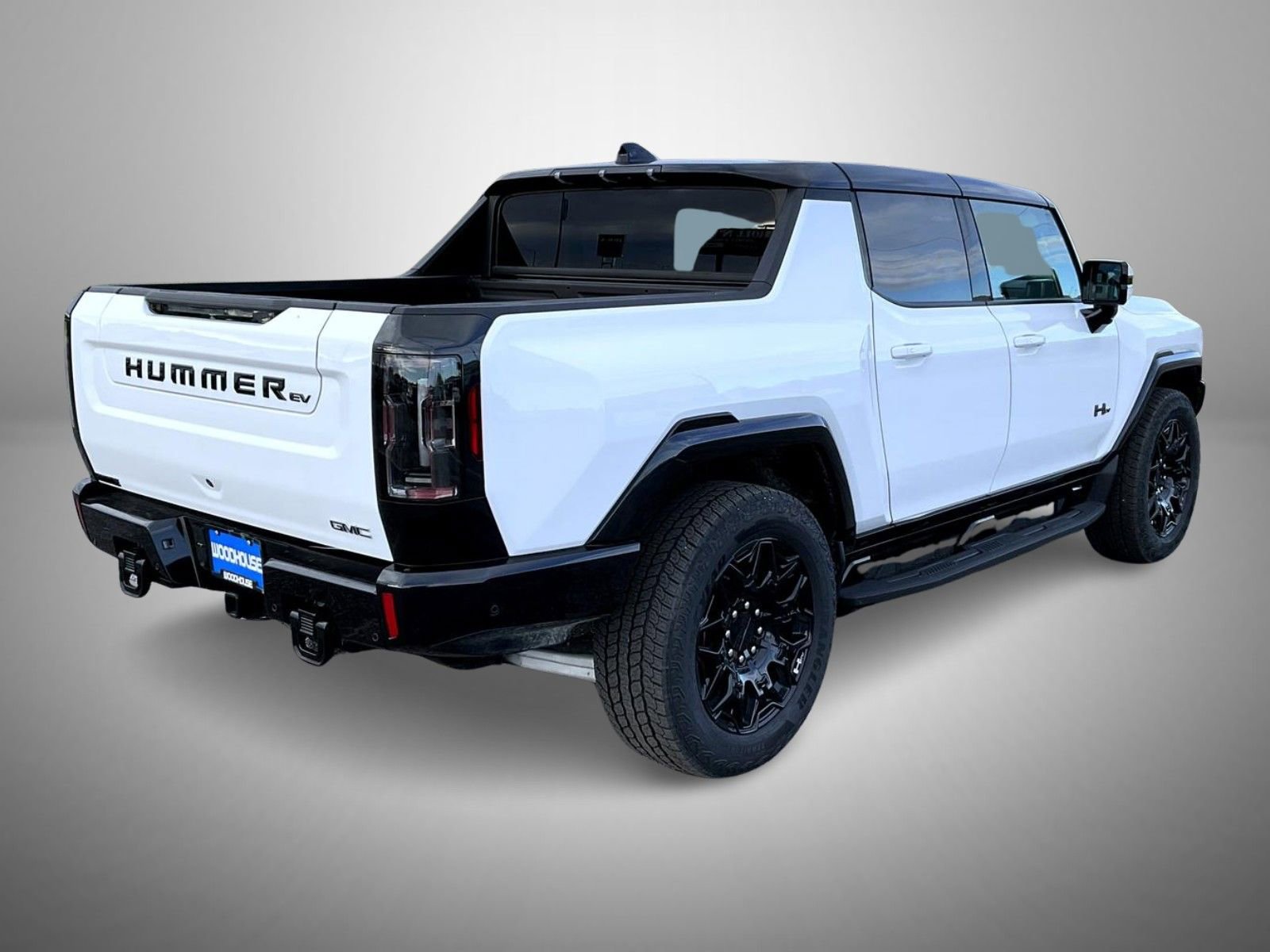 New 2025 GMC Hummer EV 2X w/ LPO, Dark Essentials Package AWD/4WD image 5