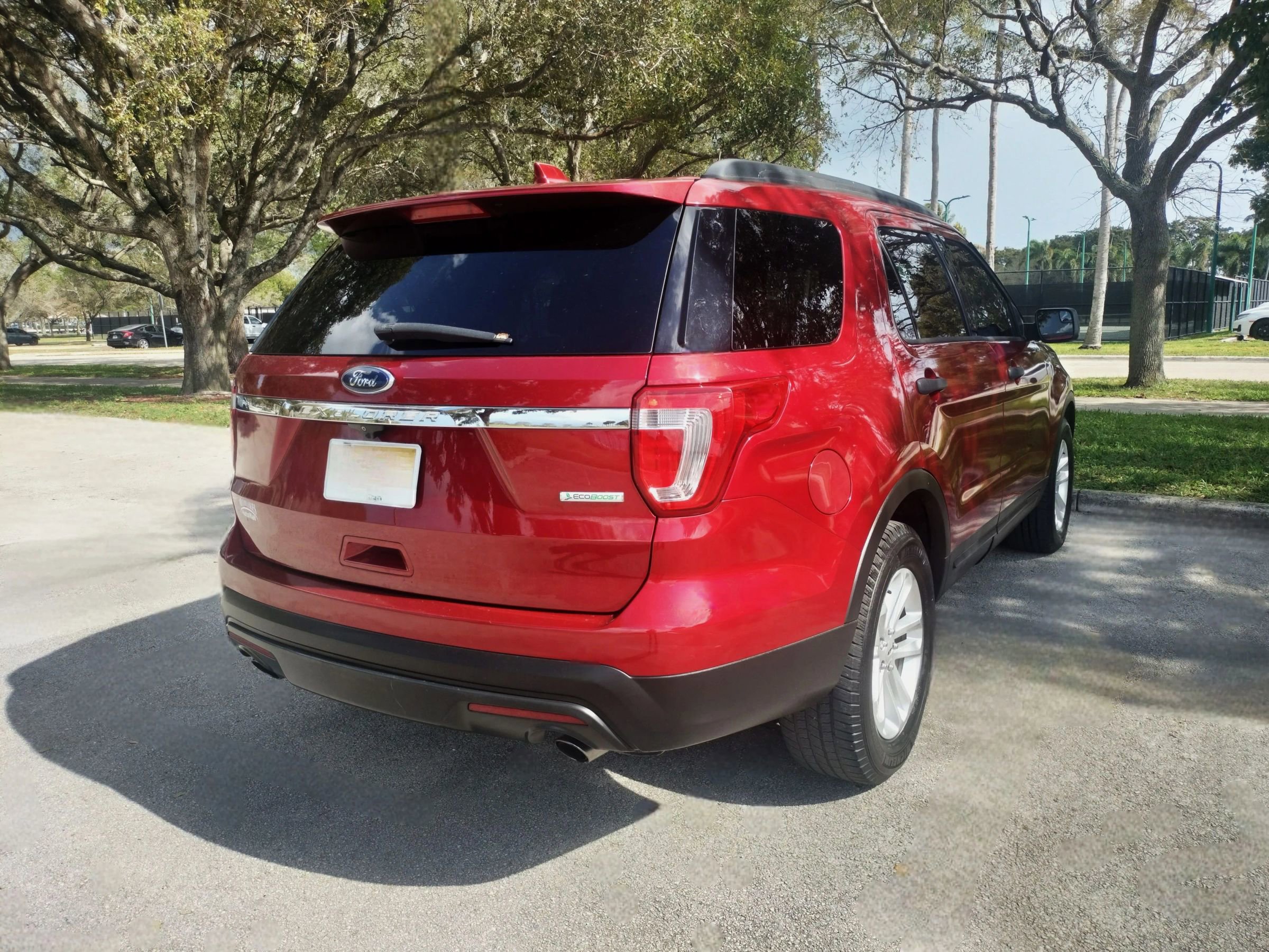 Used 2017 Ford Explorer FWD image 8
