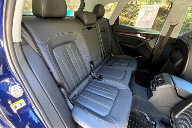 Used 2025 Audi Q5 2.0T Premium w/ Convenience Plus Package image 25