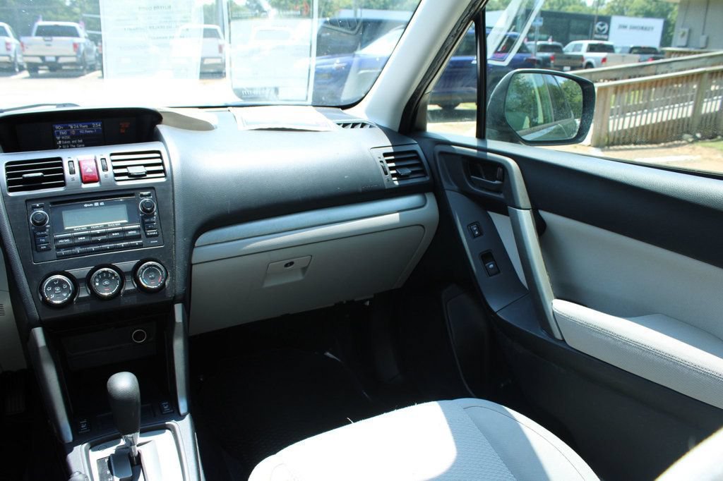 Used 2015 Subaru Forester 2.5i Premium w/ Popular Package #2 AWD/4WD image 16