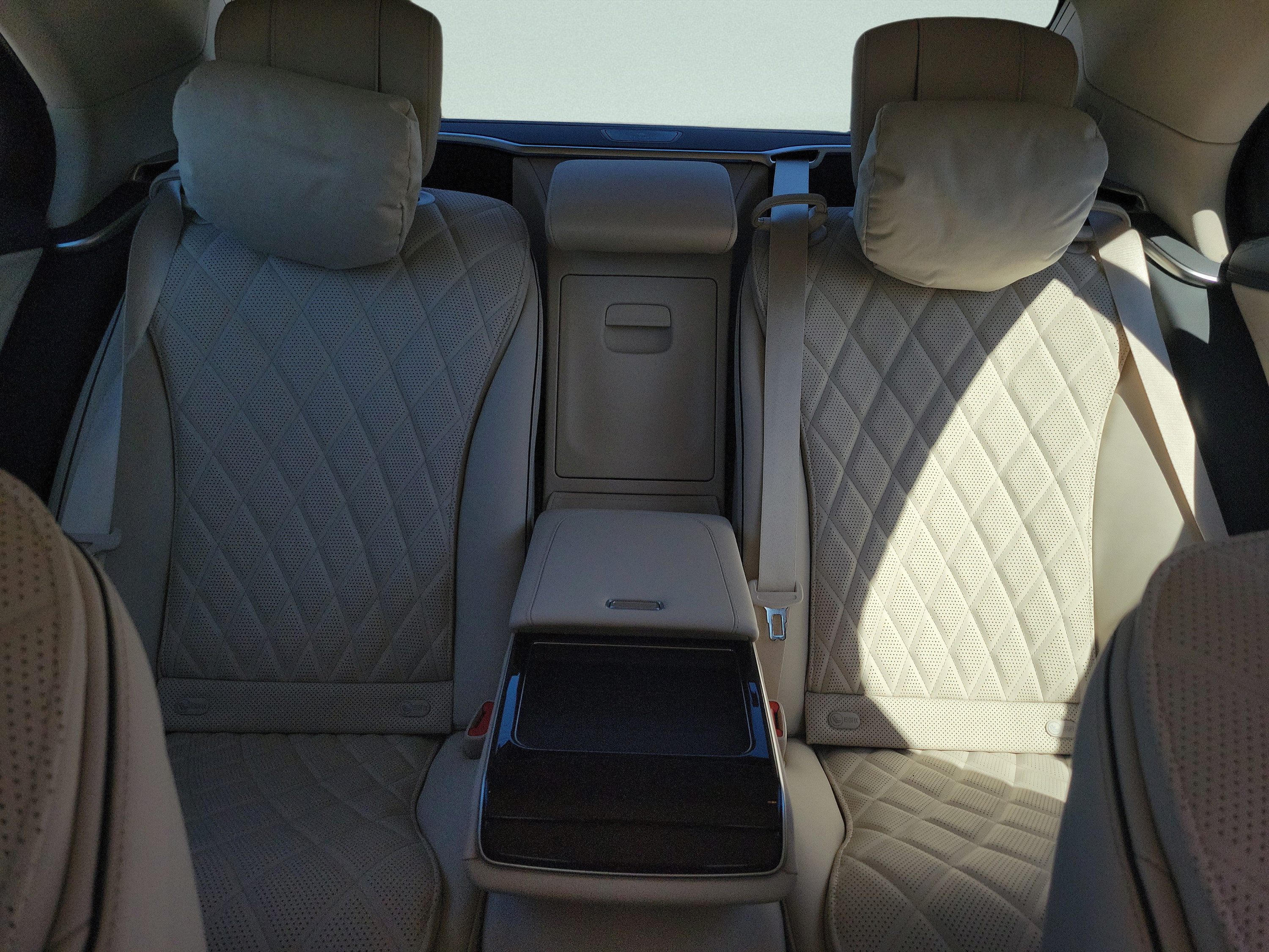 New 2027 Mercedes-Benz S 580 4MATIC Sedan image 14