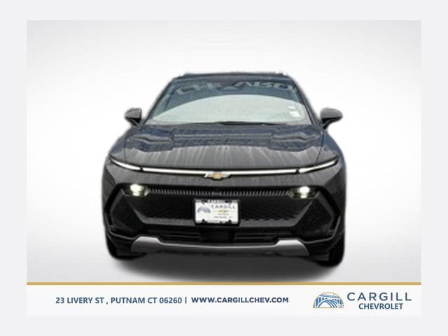 New 2026 Chevrolet Equinox EV LT w/ Convenience Package II AWD/4WD image 1