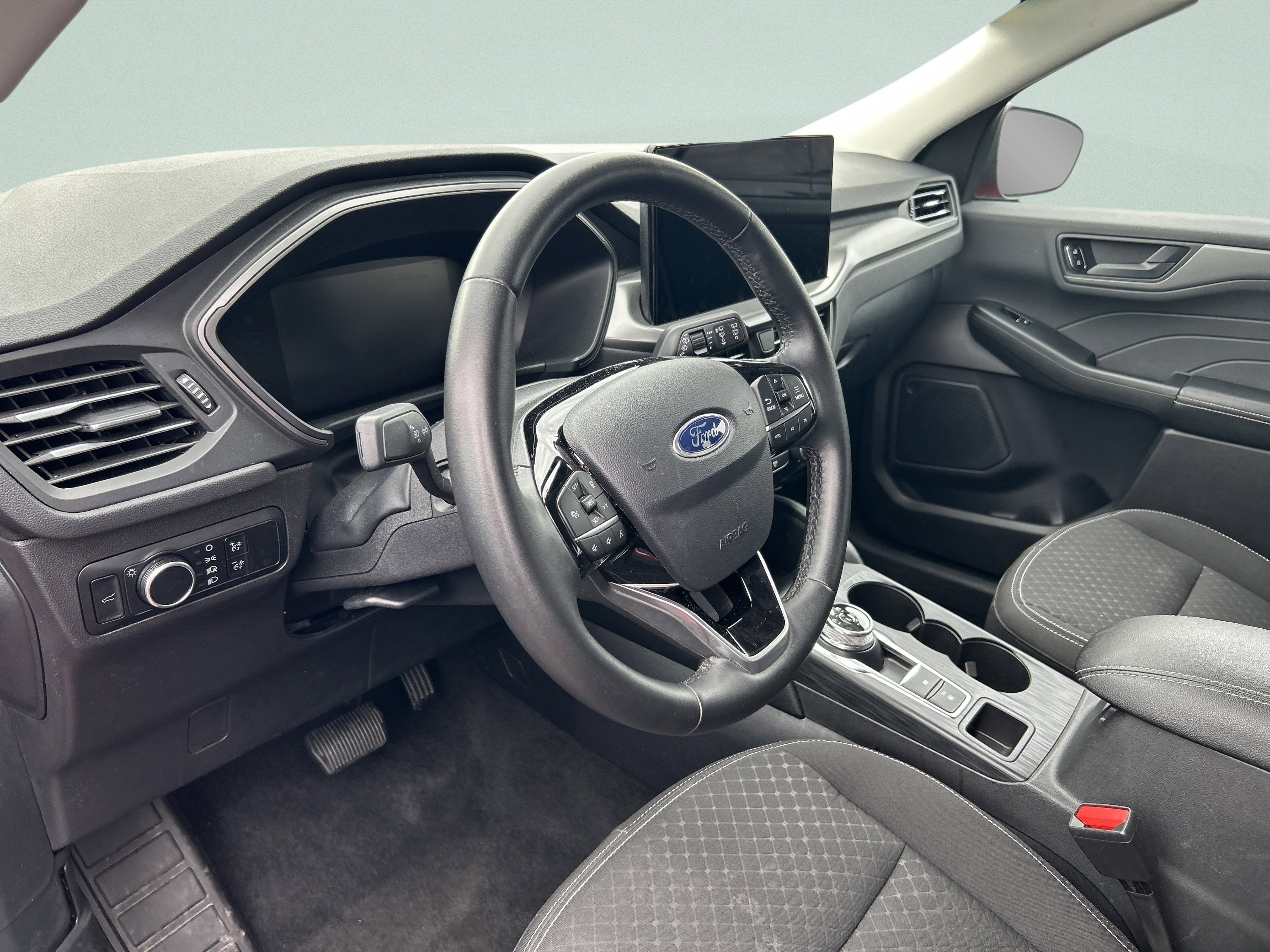 Used 2024 Ford Escape Active w/ Tech Pack #1 image 30