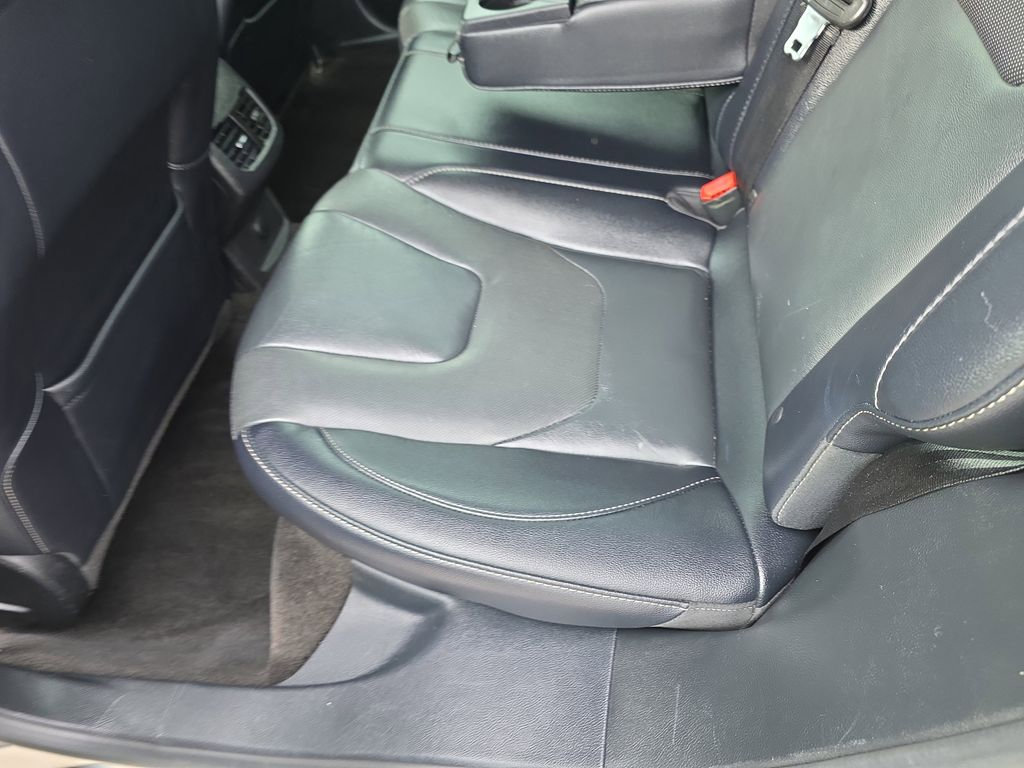 Used 2018 Ford Fusion Titanium image 16