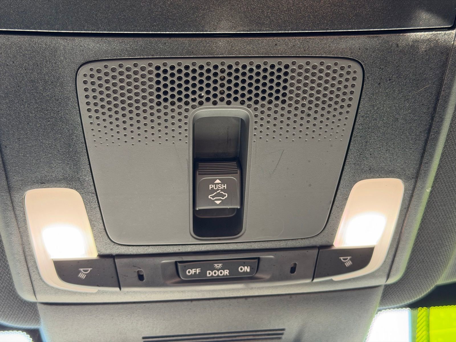 Used 2025 Honda CR-V Sport image 27