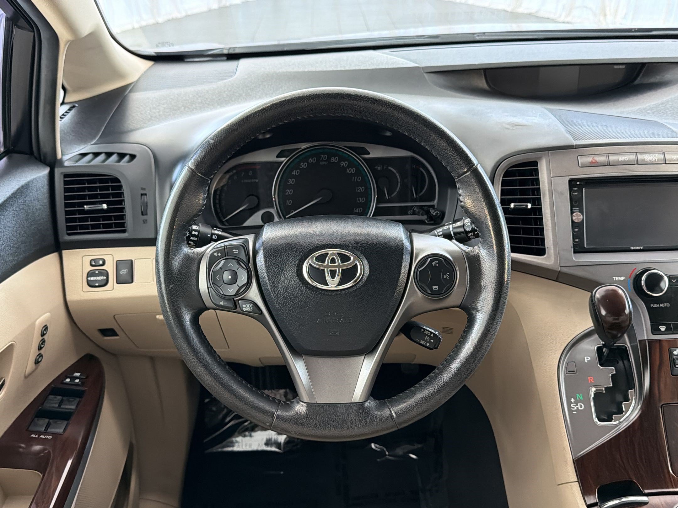 Used 2013 Toyota Venza XLE w/ Tow Prep Pkg AWD/4WD image 22