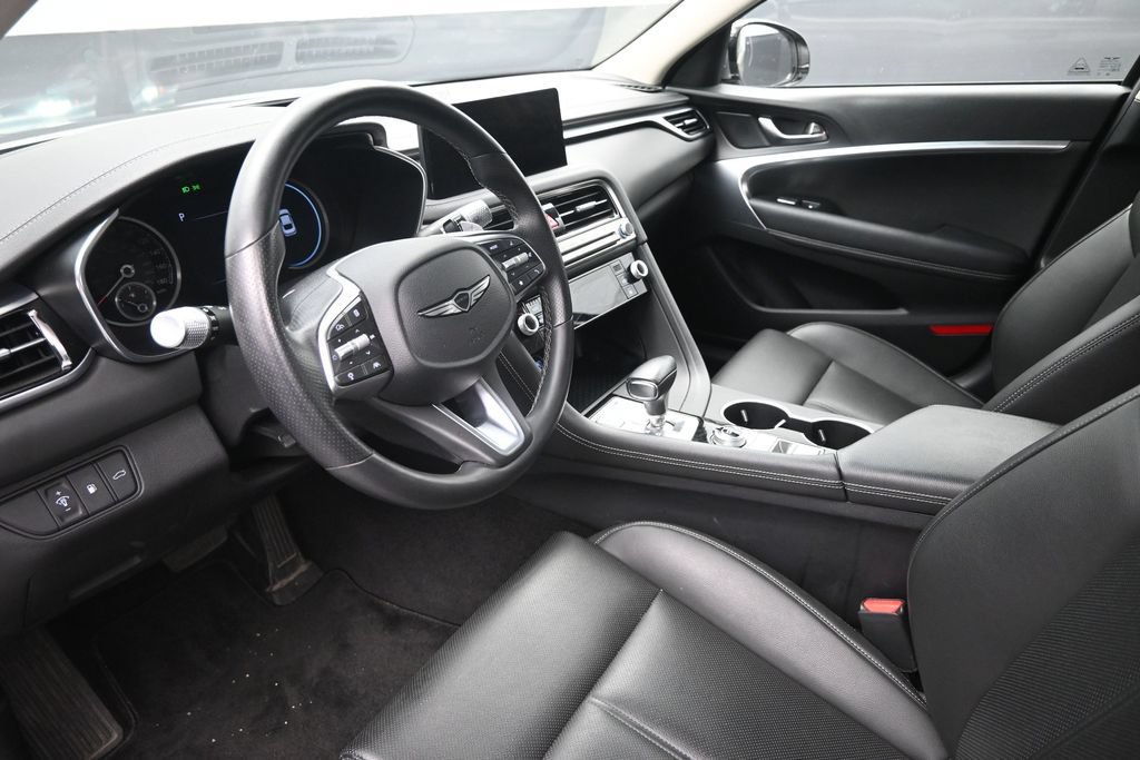Used 2025 Genesis G70 2.5T AWD/4WD image 20