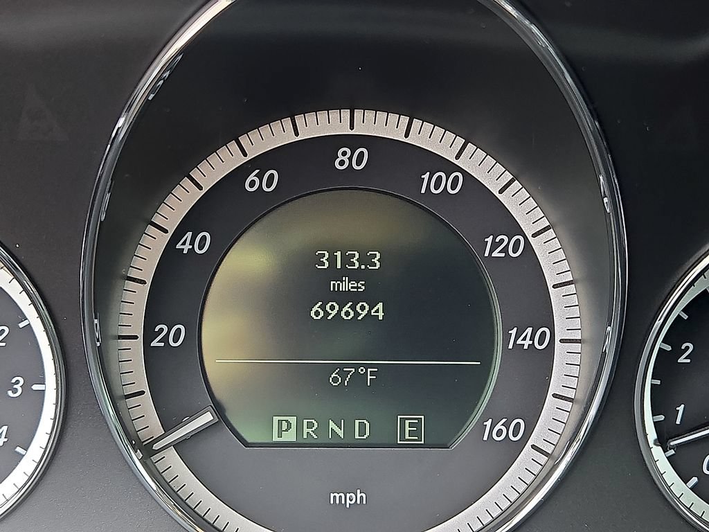 Used 2011 Mercedes-Benz E 550 Cabriolet image 22