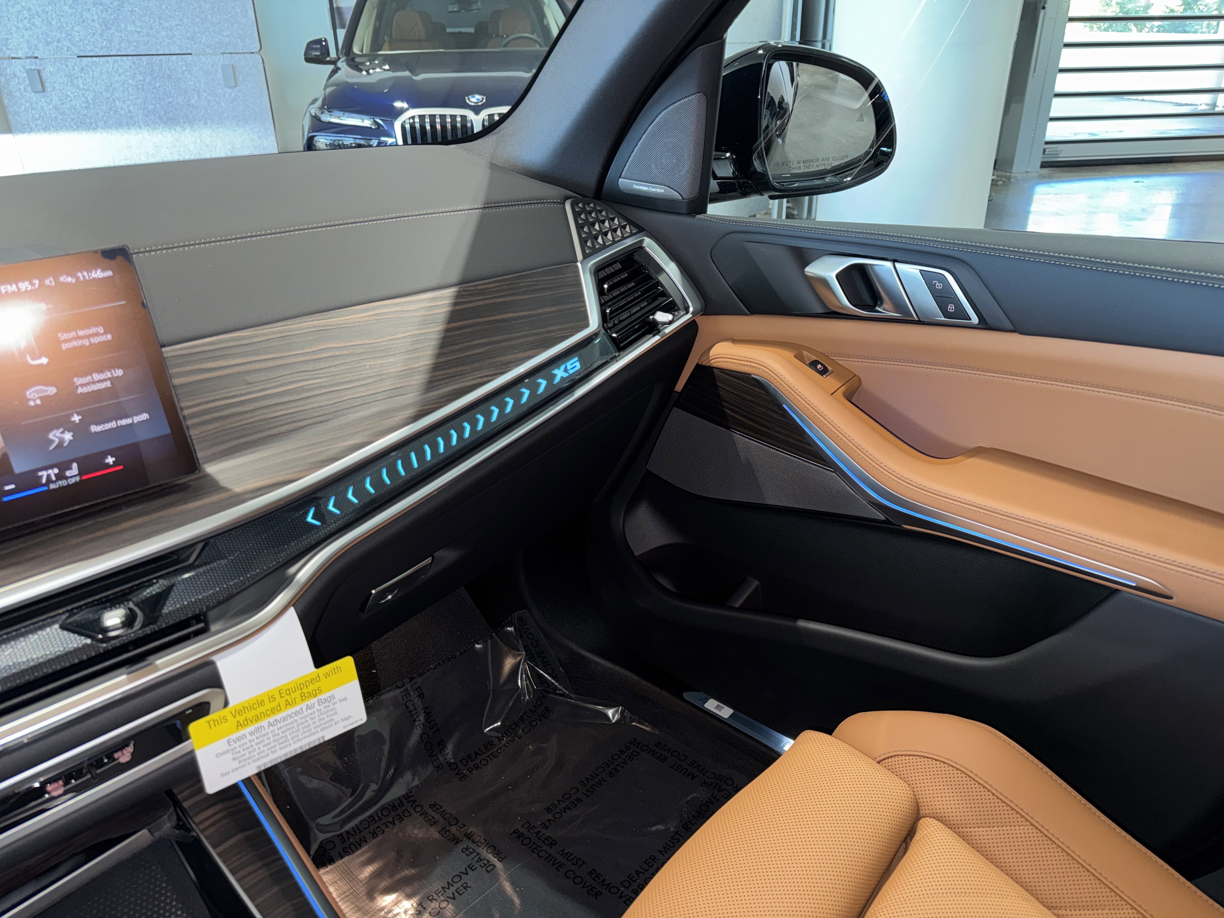 New 2026 BMW X5 xDrive50e w/ M Sport Package image 21