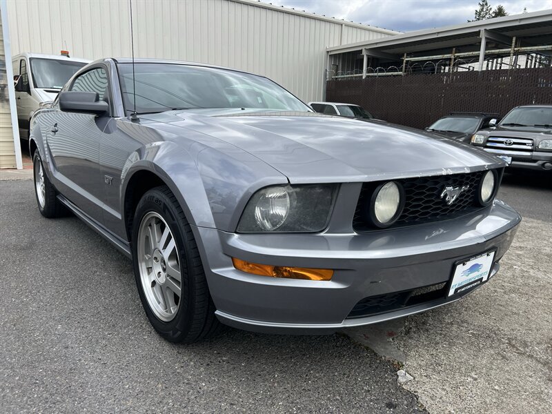 Used 2006 Ford Mustang GT RWD image 7