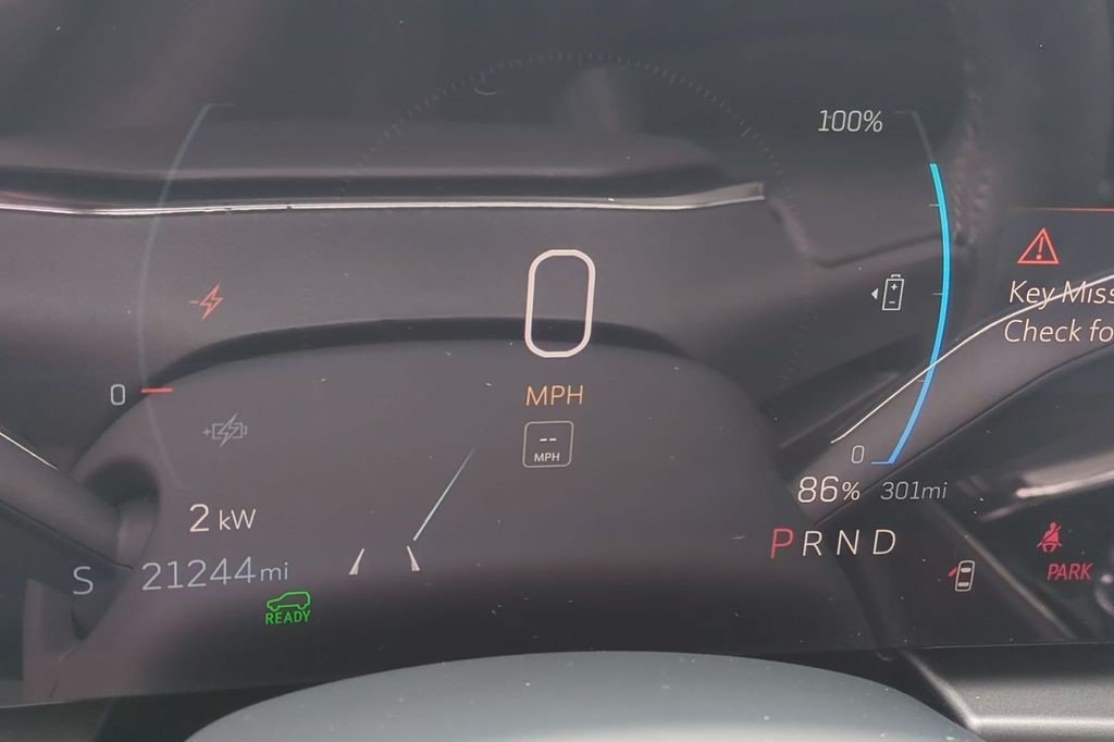 Certified 2024 Cadillac Lyriq Tech AWD/4WD image 9