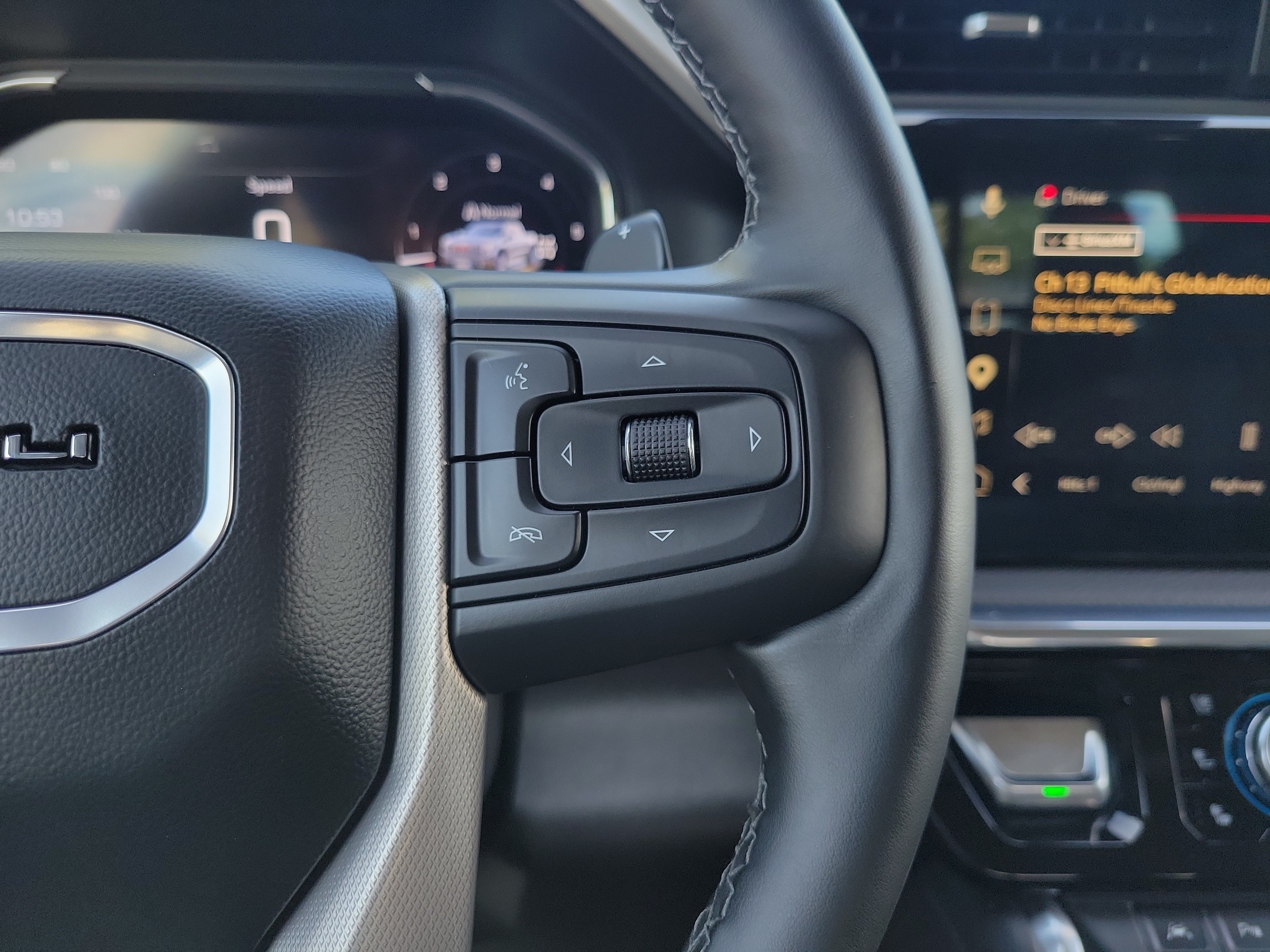 Certified 2025 GMC Sierra 1500 Denali w/ Denali Reserve Package AWD/4WD image 30