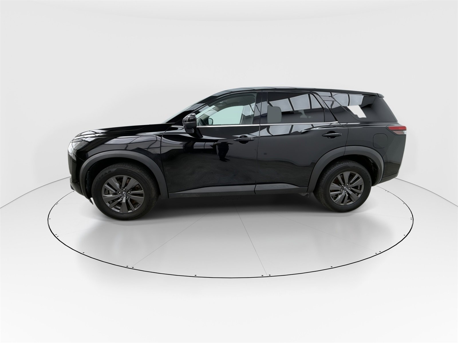 Used 2022 Nissan Pathfinder S image 5