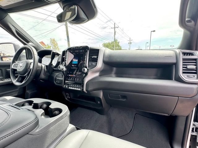 New 2027 RAM 3500 Tradesman AWD/4WD image 13