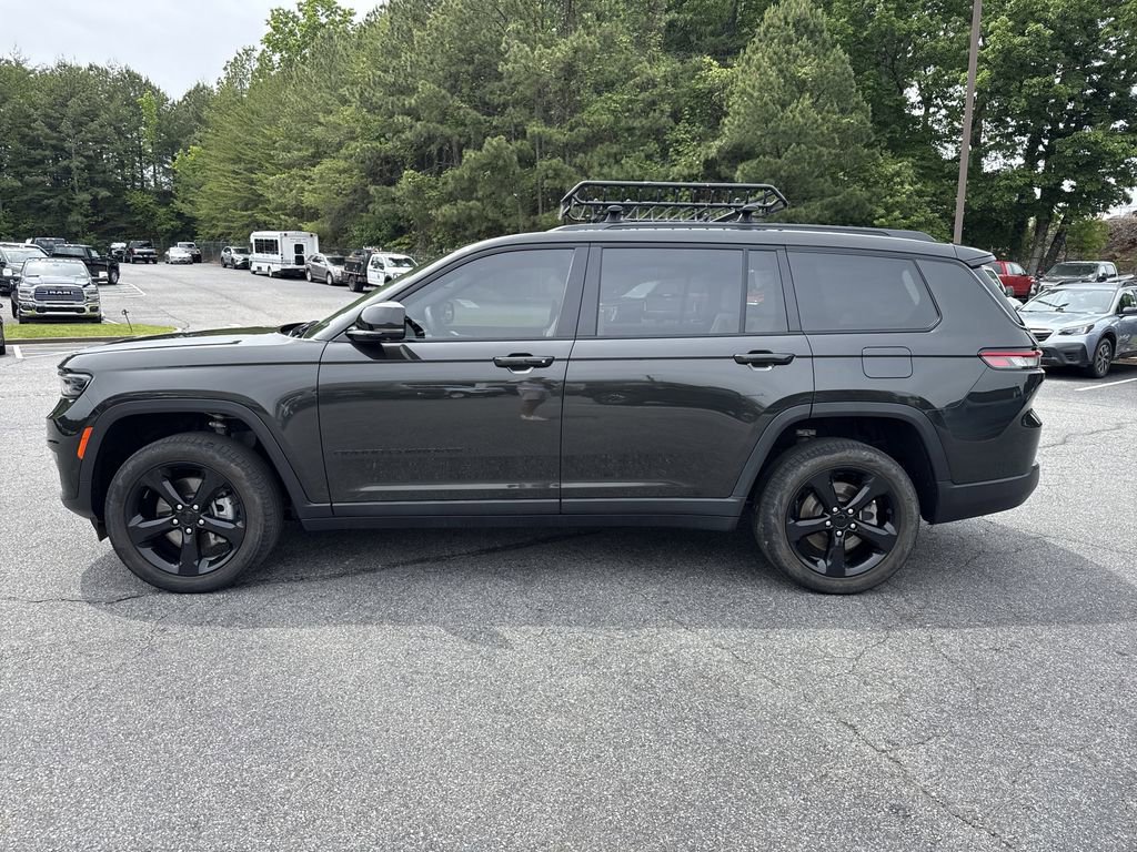 Used 2023 Jeep Grand Cherokee L Limited w/ Luxury Tech Group II AWD/4WD image 4