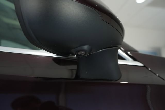 Used 2021 Buick Envision Avenir w/ Technology Package II image 7