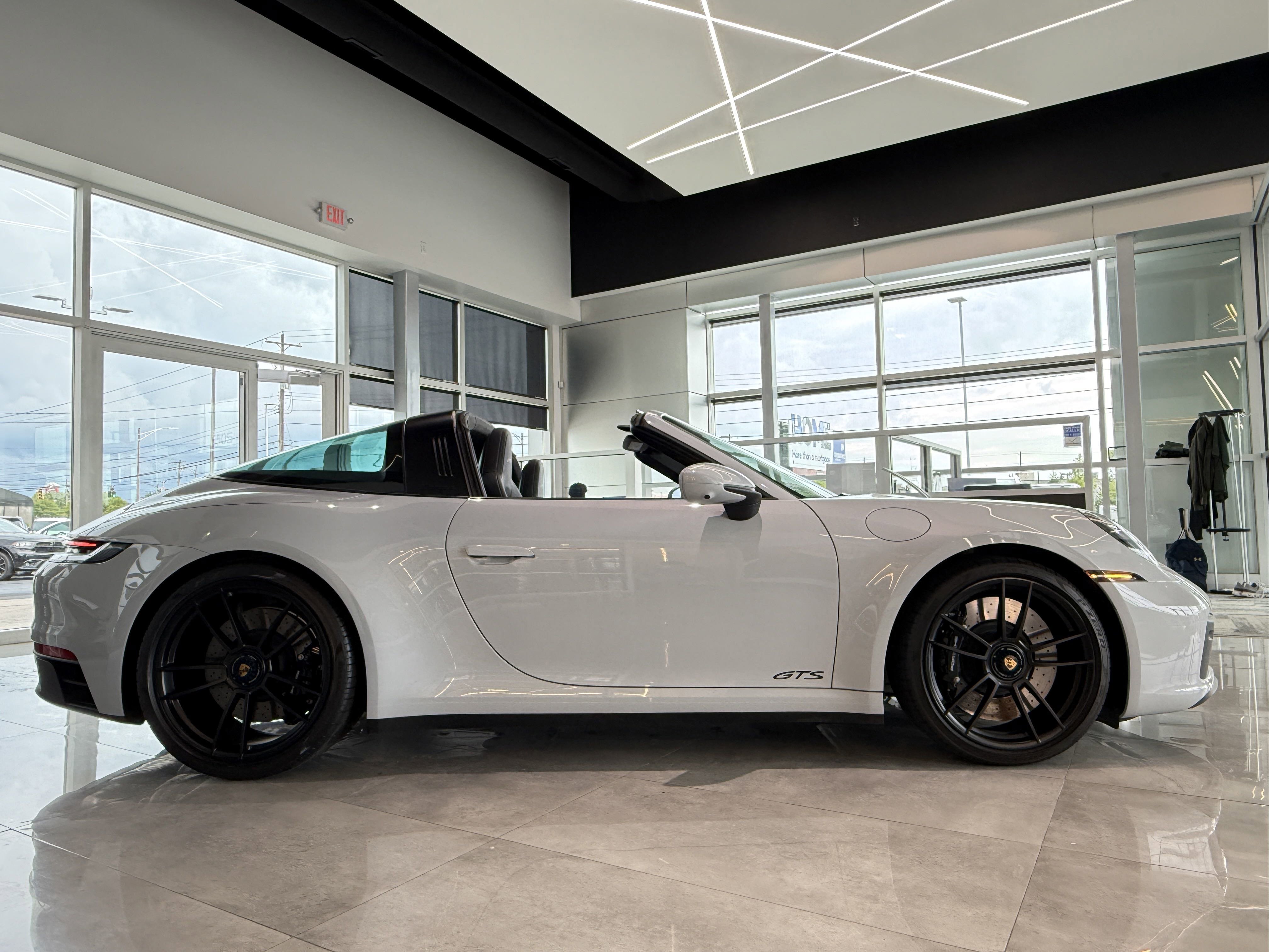 Used 2024 Porsche 911 Targa 4 GTS image 9