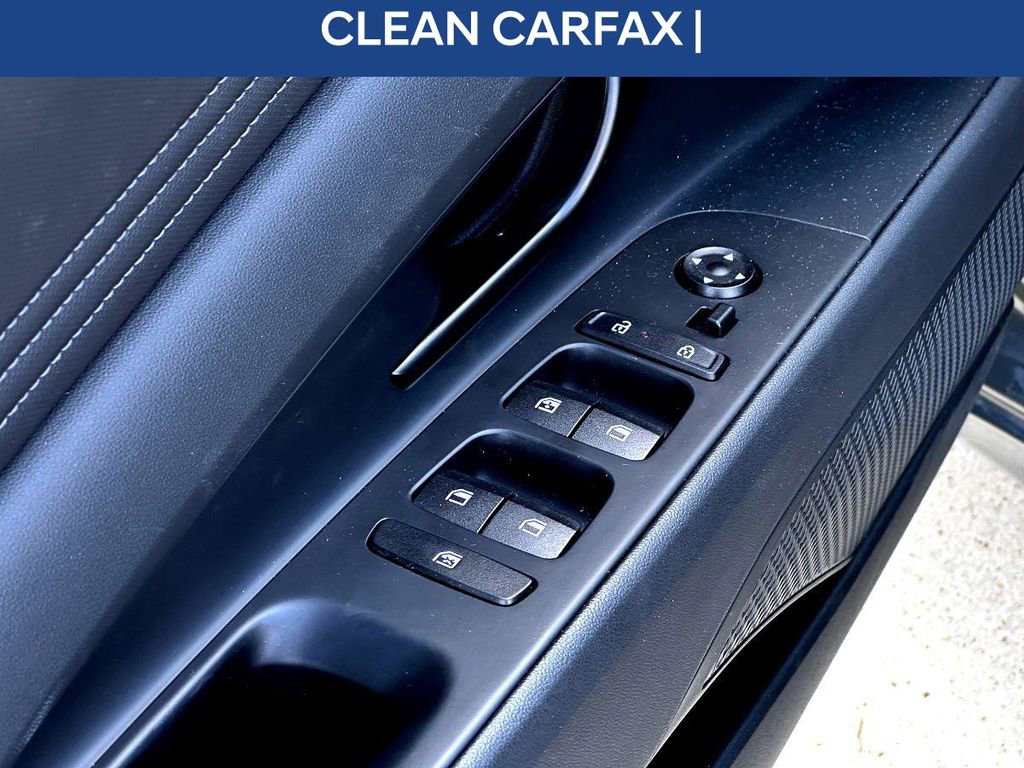 Used 2025 Hyundai Elantra Sport image 15