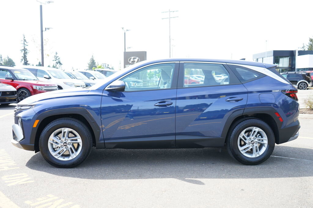 Used 2025 Hyundai Tucson SE FWD image 10